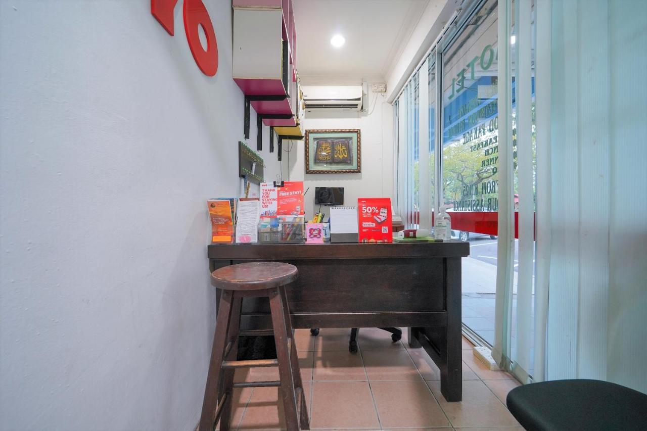 Oyo 89850 Mutiara Motel Kuah Exteriér fotografie