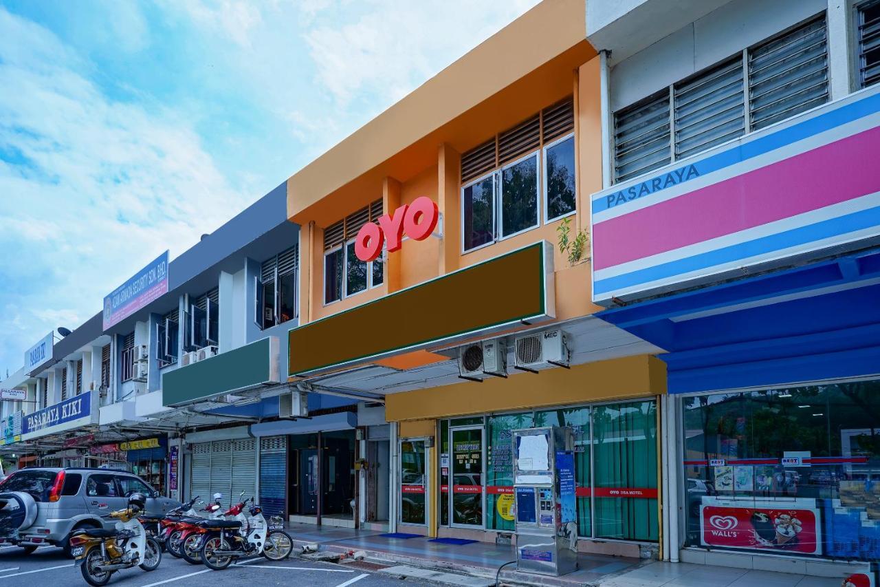 Oyo 89850 Mutiara Motel Kuah Exteriér fotografie